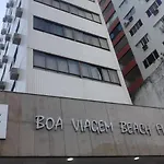Lindo Apartamento Com Piscina A 100M Do Mar
